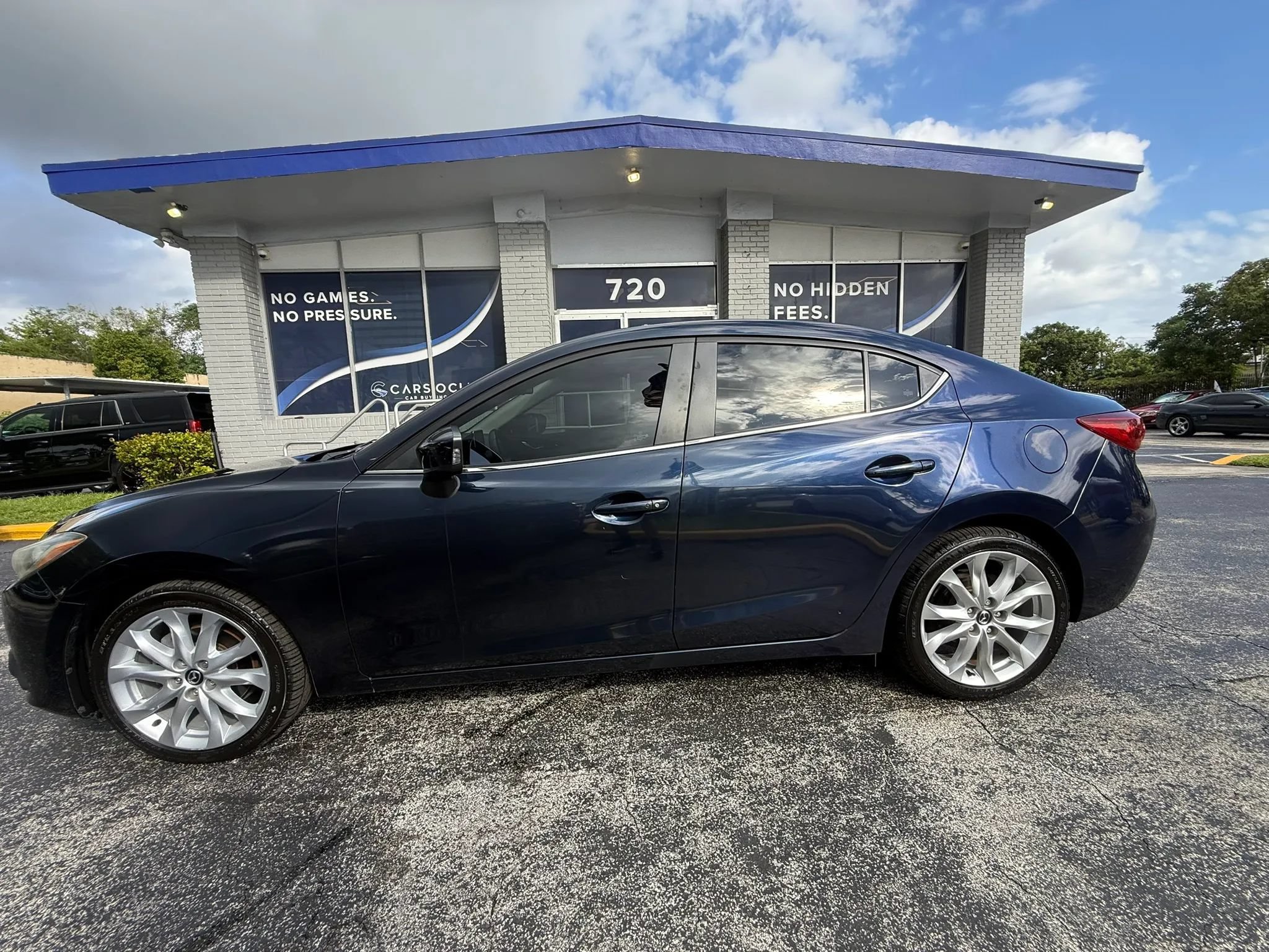 Used 2016 MAZDA MAZDA3 s Touring FWD image 12