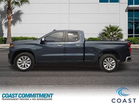 Used 2019 Chevrolet Silverado 1500 Custom w/ Trailering Package image 5