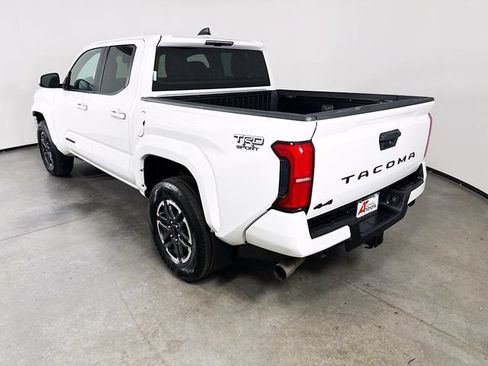 Certified 2024 Toyota Tacoma TRD Sport AWD/4WD image 6