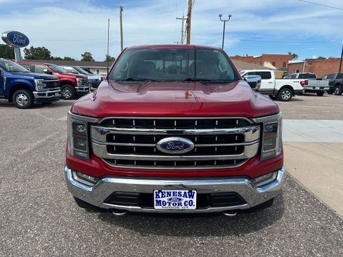 Used 2022 Ford F150 Lariat w/ Equipment Group 502A High AWD/4WD image 2