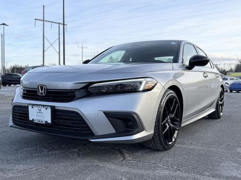 Certified 2023 Honda Civic Sport image 9