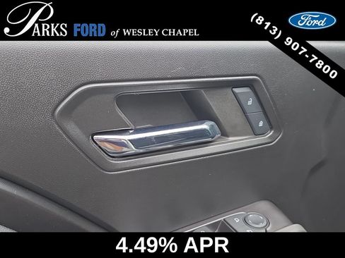 Used 2024 Chevrolet Colorado LT RWD image 16