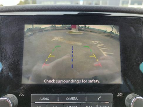 Certified 2023 Nissan Titan SV w/ SV Convenience Package image 31