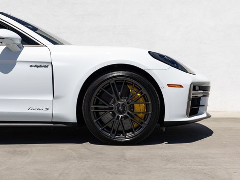 Certified 2026 Porsche Panamera Turbo S AWD/4WD image 11