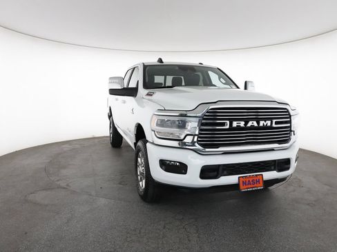 Used 2024 RAM 2500 Laramie w/ Safety Group AWD/4WD image 3