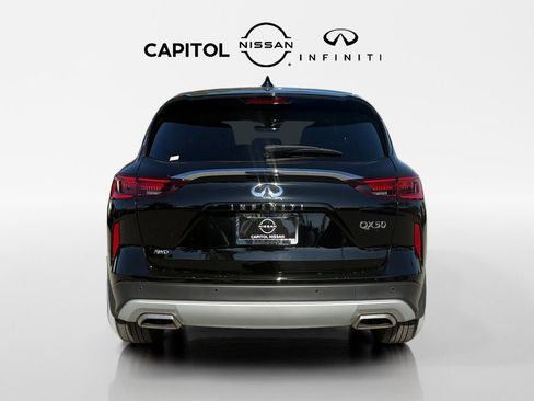 Used 2025 INFINITI QX50 Pure image 7