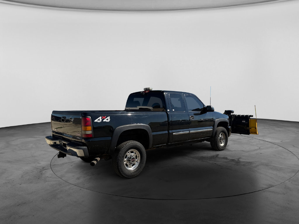 Used 2005 GMC Sierra 2500 SLE w/ Snow Plow Prep Package AWD/4WD image 8