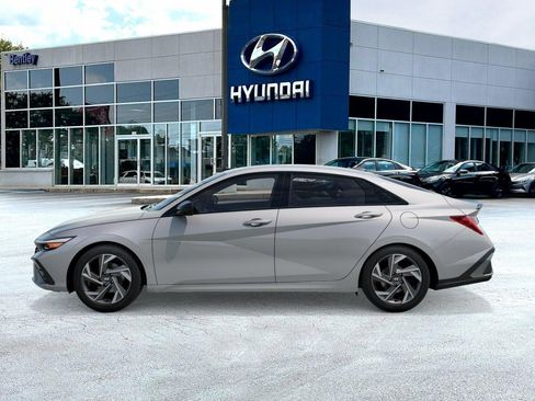 New 2026 Hyundai Elantra SEL Sport Premium w/ Cargo Package image 3