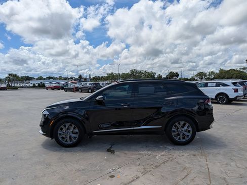 Certified 2023 Kia Sportage SX FWD image 5