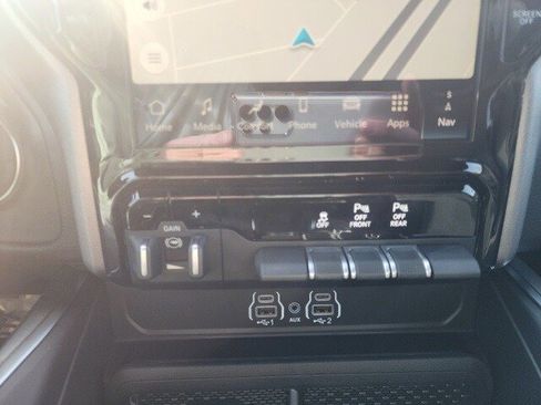 New 2026 RAM 1500 4x4 Crew Cab image 6