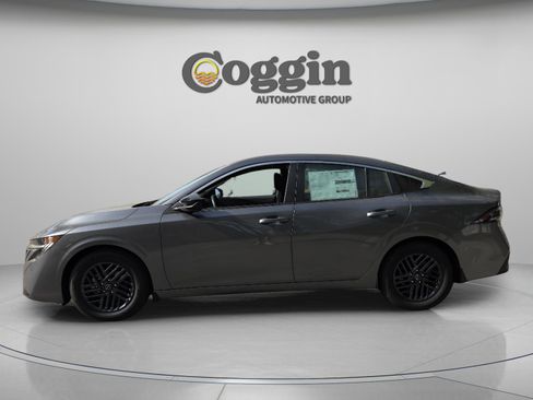New 2026 Nissan Sentra SV w/ Floor Mat Package FWD image 2