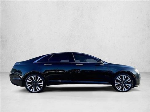 Used 2020 Lincoln MKZ Reserve image 5