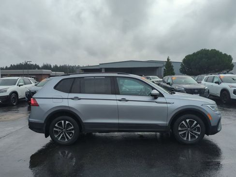 Used 2023 Volkswagen Tiguan S image 6