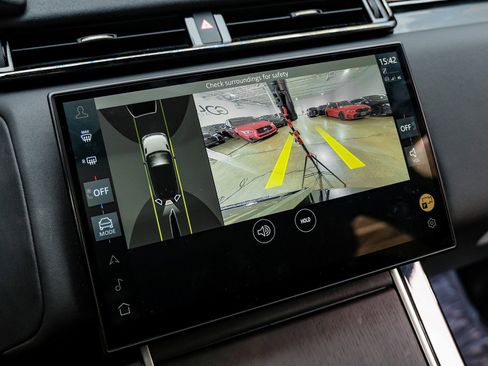 Used 2024 Land Rover Range Rover Velar Dynamic SE image 26