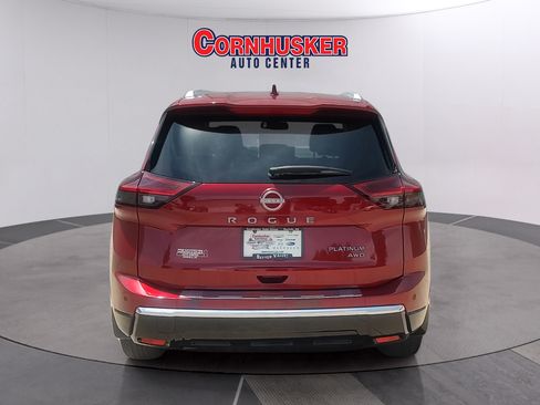 Used 2024 Nissan Rogue Platinum w/ Platinum Premium Package AWD/4WD image 6