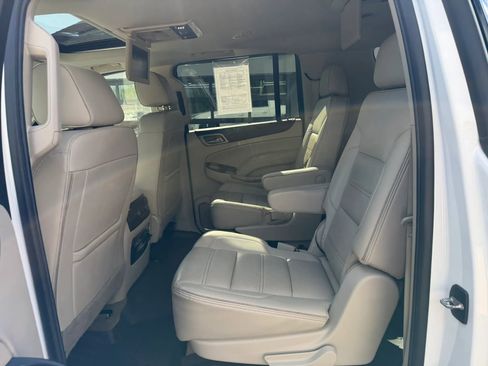 Used 2017 GMC Yukon XL Denali w/ Open Road Package image 38