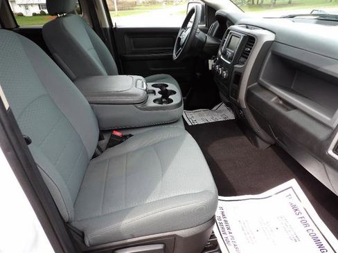 Used 2018 RAM 1500 Express image 28