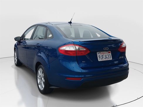 Used 2018 Ford Fiesta SE w/ Equipment Group 201A image 5