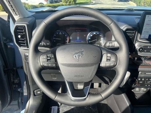 Used 2024 Ford Bronco Sport Outer Banks w/ Tech Package image 17