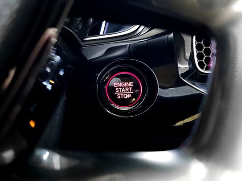 Certified 2022 Honda Civic EX-L image 28