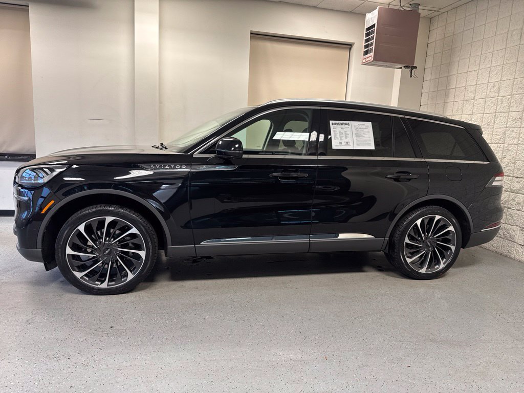 Used 2020 Lincoln Aviator Reserve w/ Equipment Group 201A AWD/4WD image 43