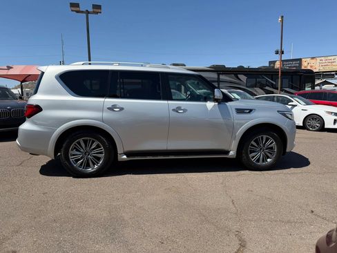 Used 2021 INFINITI QX80 Luxe AWD/4WD image 4
