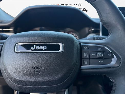 Used 2024 Jeep Compass Limited image 26