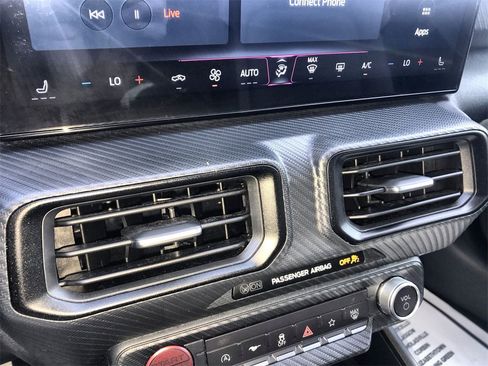 Used 2024 Ford Mustang Coupe image 18