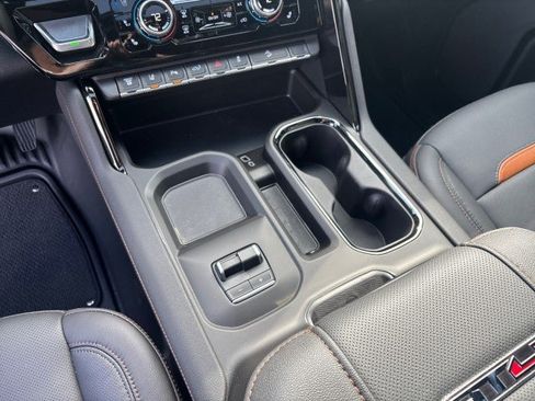 New 2026 GMC Sierra 2500 AT4 w/ AT4 Premium Plus Package image 23