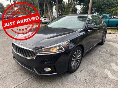 Used 2019 Kia Cadenza Premium