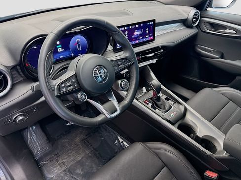 Used 2024 Alfa Romeo Tonale Ti w/ Active Assist Package image 7