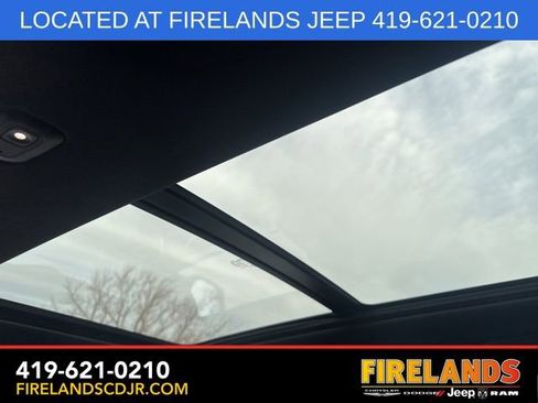 Used 2023 Jeep Grand Cherokee L Overland image 7