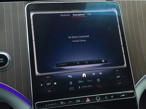 Used 2022 Mercedes-Benz EQS 450+ Sedan image 55