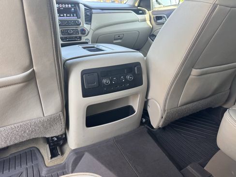 Used 2018 GMC Yukon Denali w/ Denali Ultimate Package AWD/4WD image 7