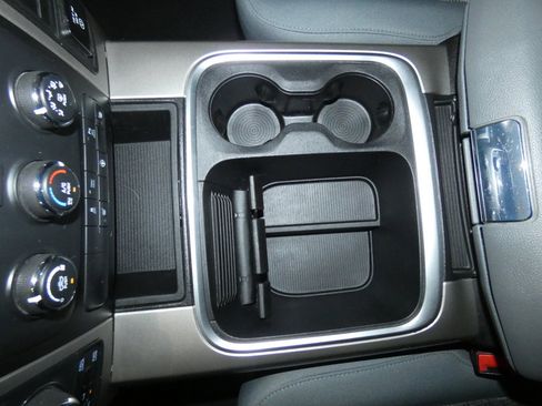 Used 2020 RAM 1500 Classic Warlock image 16