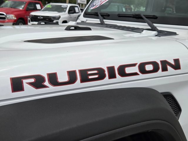 Used 2024 Jeep Wrangler Unlimited Rubicon AWD/4WD image 11
