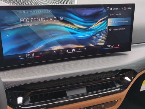 Certified 2026 BMW 330i Sedan w/ Premium Package RWD image 31