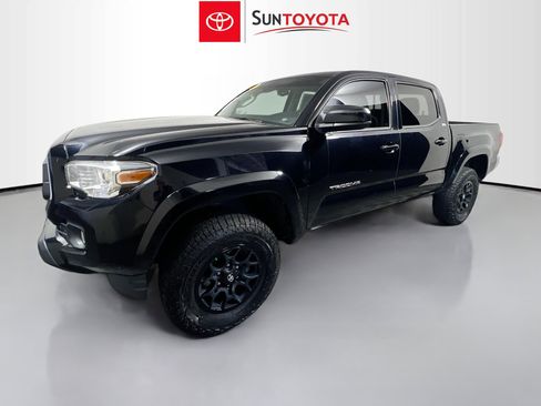 Used 2021 Toyota Tacoma SR5 image 9