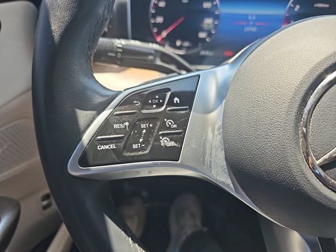 Used 2023 Mercedes-Benz C 300 Sedan image 17