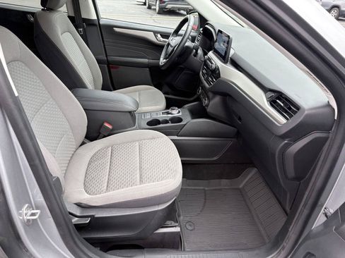 Used 2021 Ford Escape SE w/ Convenience Package FWD image 13