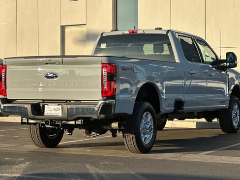 New 2026 Ford F250 XLT w/ XLT Premium Package image 3