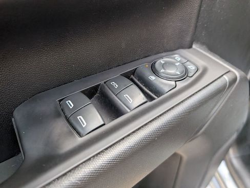 Used 2020 Chevrolet Silverado 1500 Custom Trail Boss w/ Custom Convenience Package image 17