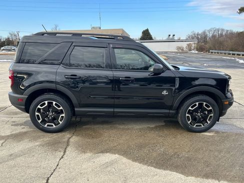 Used 2023 Ford Bronco Sport Outer Banks w/ Tech Package image 7