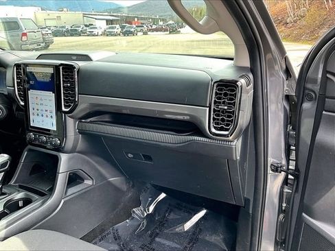 Used 2024 Ford Ranger XLT w/ FX4 Off-Road Package AWD/4WD image 13