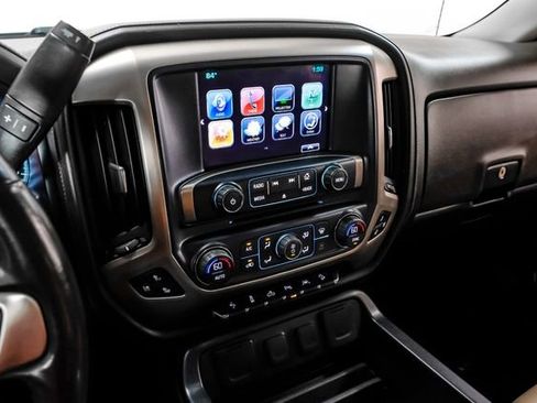 Used 2018 GMC Sierra 1500 Denali AWD/4WD image 33