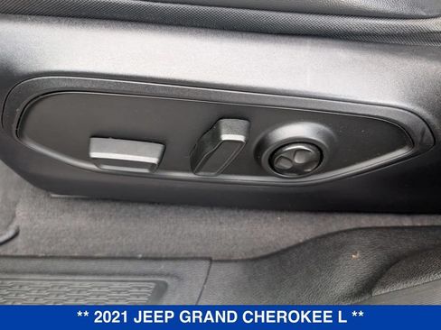 Used 2021 Jeep Grand Cherokee L Laredo AWD/4WD image 15