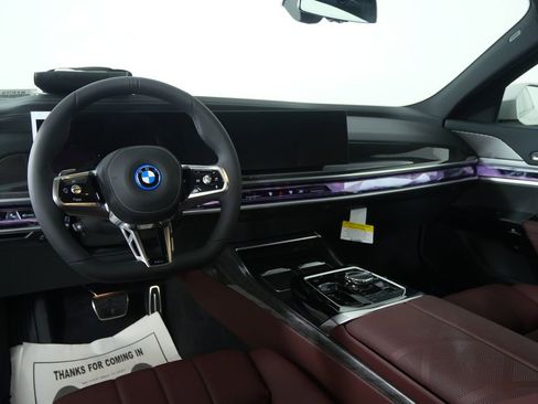 New 2026 BMW i7 eDrive50 w/ M Sport Package image 18