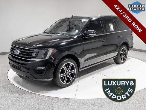 Used 2021 Ford Expedition Limited image 1