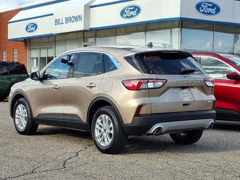 Certified 2021 Ford Escape SE w/ Cold Weather Package AWD/4WD image 2