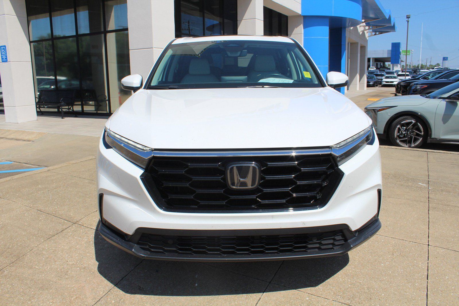 Used 2024 Honda CR-V EX-L image 2
